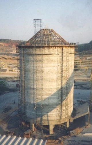 Silo de Cimento Itaú - MG