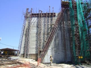 Vertedouro São Domingos - UHE